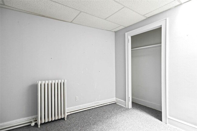 14 Main St in Sayville, NY - Building Photo - Building Photo