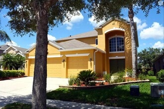 2320 Darlin Cir in Orlando, FL - Building Photo - Building Photo