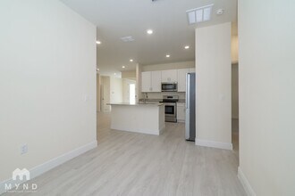 1111 Gardanne Ct in Kissimmee, FL - Building Photo - Building Photo
