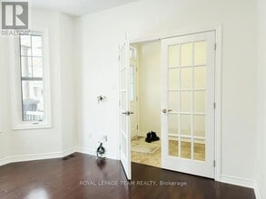 113 Lily Pond St in Ottawa, ON - Building Photo - Building Photo