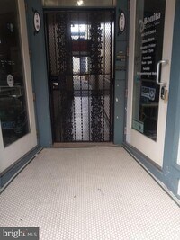 776 Washington Blvd photo'