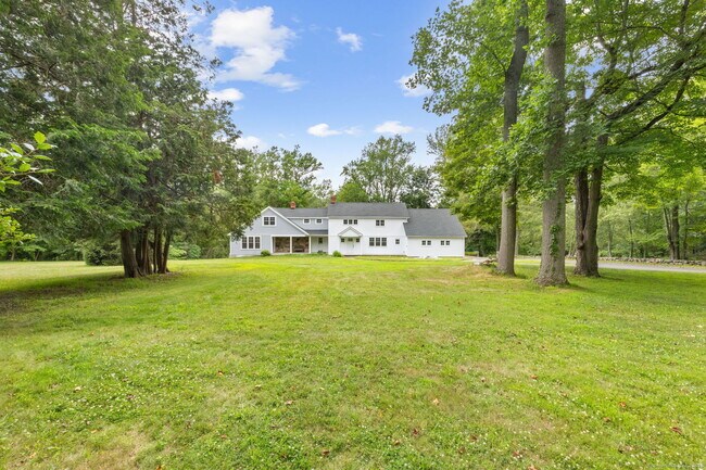 property at 219 Skyview Ln