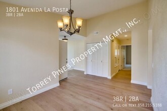 1801 Avenida La Posta in Encinitas, CA - Building Photo - Building Photo