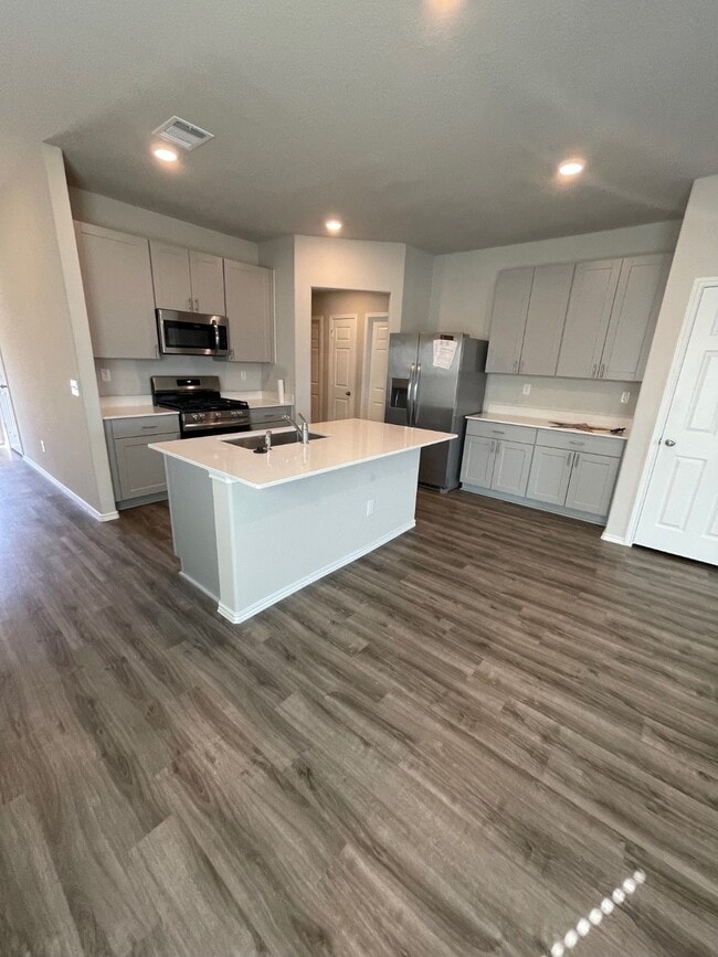 323 Cumberland Forest Dr in Magnolia, TX - Building Photo - Building Photo