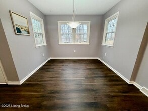 4023 Tanglewood Dr in Floyds Knobs, IN - Building Photo - Building Photo