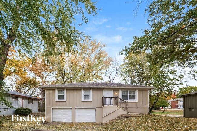 property at 7714 E 90th Terrace