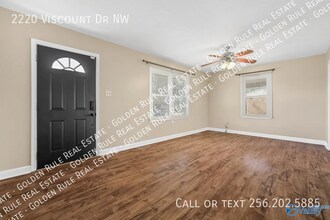 2220 Viscount Dr NW in Huntsville, AL - Building Photo - Building Photo