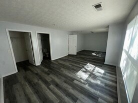 2303 Waldrop Pl in Decatur, GA - Building Photo