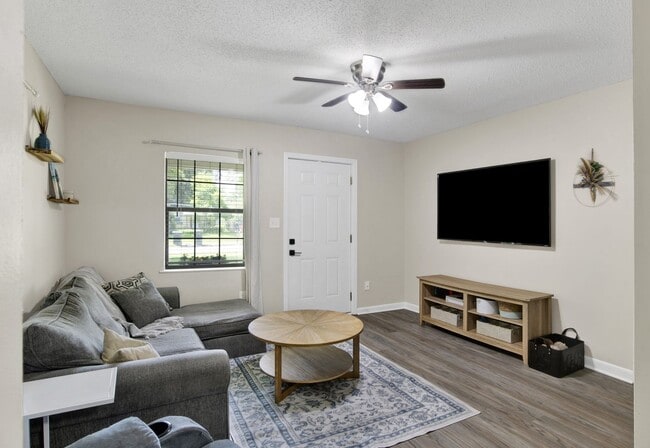 32 Norwood Dr in Pensacola, FL - Building Photo - Building Photo