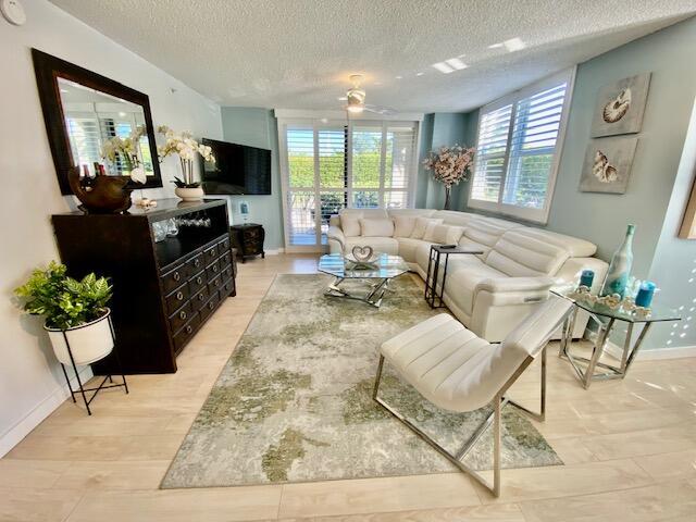 3594 S Ocean Blvd in Highland Beach, FL - Building Photo - Building Photo