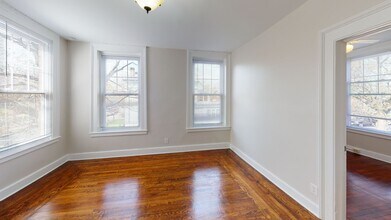 542 Chapel St in New Haven, CT - Building Photo - Building Photo