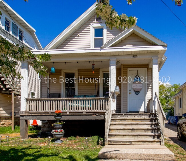 property at 816 Franklin St
