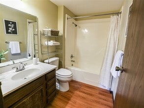 109 Serendipity Dr in Carnot-Moon, PA - Building Photo - Building Photo