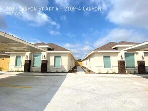2109 Canyon St-Unit -2109-4 Canyon in Weslaco, TX - Building Photo - Building Photo
