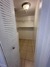 6001 NW 7th St in Margate, FL - Building Photo - Building Photo