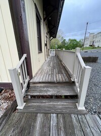 220 4th St, Unit 2 photo'