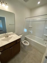 1048 Diamond Dove Ln in Apex, NC - Foto de edificio - Building Photo