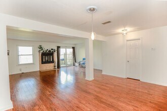 4828 Oldwick Ct in Virginia Beach, VA - Building Photo - Building Photo