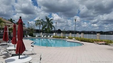 5065 Wiles Rd-Unit -30D in Coconut Creek, FL - Building Photo - Building Photo