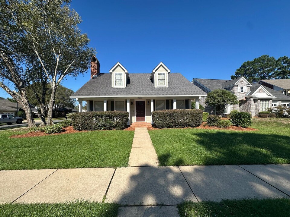 3305 Beauvoir Pl in Monroe, LA - Building Photo