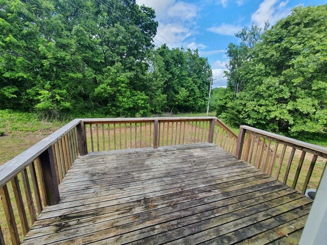 15020 Hackney Dr in St. Robert, MO - Building Photo - Building Photo