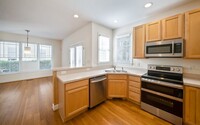 304 Charleston Ln in Chapel Hill, NC - Building Photo - Building Photo