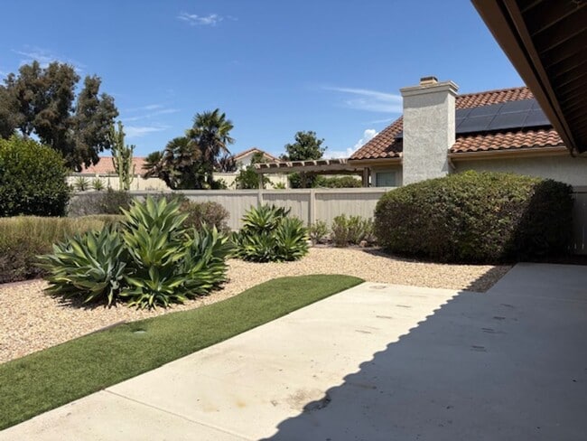 12626 Alcacer Del Sol in San Diego, CA - Building Photo - Building Photo