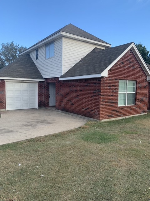 property at 201 Lanham Ct