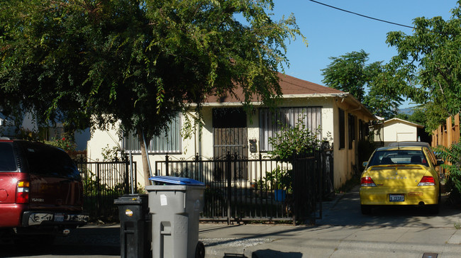 1179 Palm St in San Jose, CA - Foto de edificio - Building Photo