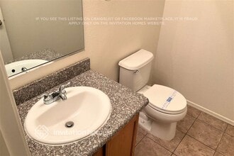 5858 E Hoover Ave in Mesa, AZ - Building Photo - Building Photo