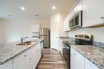 14122 Emeric St in Pilot Point, TX - Building Photo - Building Photo