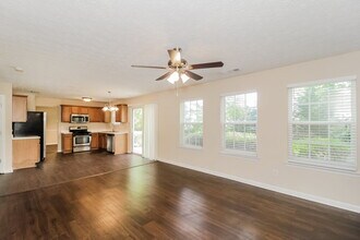 12 Red Maple Way in Dallas, GA - Building Photo - Building Photo