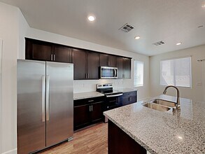 342 Timber Kate Pl in Henderson, NV - Building Photo - Building Photo
