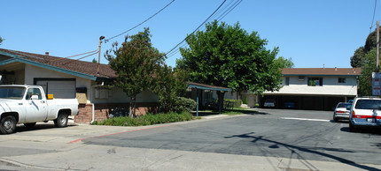 1883 Robin Ln in Concord, CA - Building Photo - Building Photo