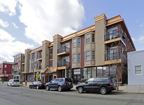 255 Broadway in Bayonne, NJ - Building Photo