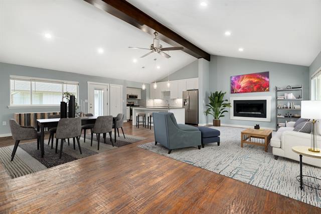 3330 Darvany Dr in Dallas, TX - Building Photo - Building Photo