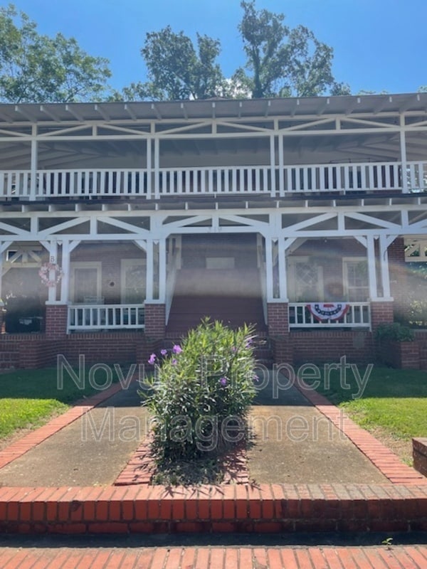 319 College St in Carrollton, GA - Building Photo - Building Photo