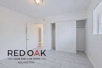 8118 Western Ave in Los Angeles, CA - Building Photo - Building Photo