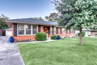 314 Easton Rd in Dallas, TX - Building Photo - Building Photo
