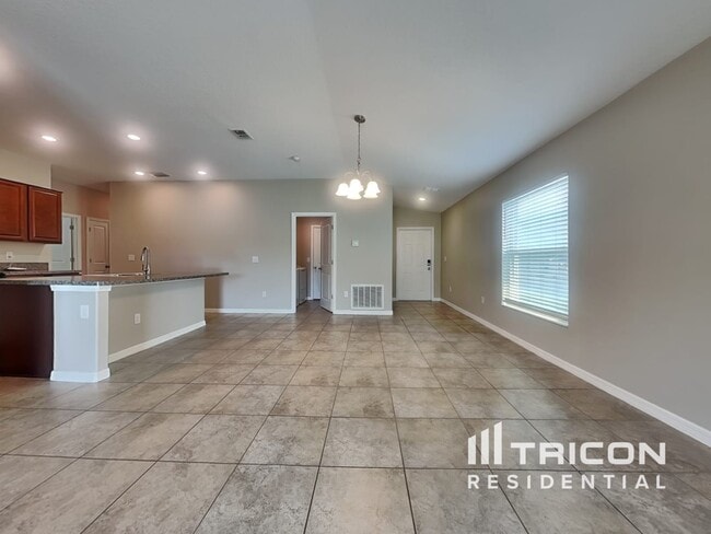 14608 Scottburgh Glen Dr in Wimauma, FL - Building Photo - Building Photo