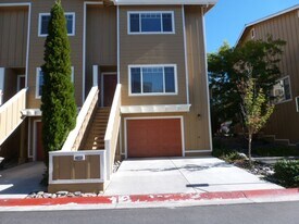 4658 Kathleen Denise Ln in Reno, NV - Building Photo