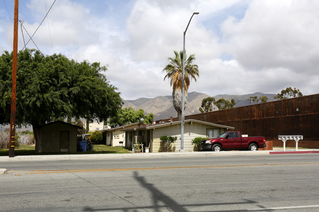 130 W Esplanade Ave in San Jacinto, CA - Building Photo - Building Photo