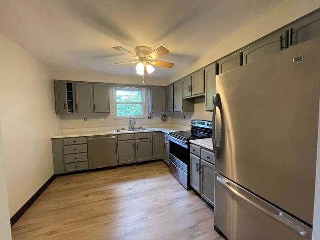 112 Woodlawn Ave in Pittsburgh, PA - Building Photo - Building Photo