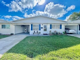 10012 Daffodil St in Pinellas Park, FL - Building Photo