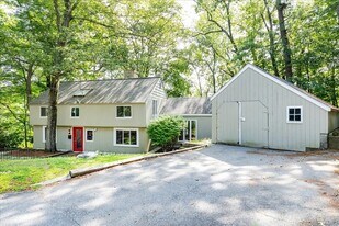 17 Boulder Rd in Lexington, MA - Building Photo