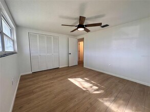 7521 Bougenville Dr in Port Richey, FL - Building Photo - Building Photo