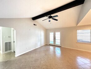 6102 McKinstry Blvd in Houston, TX - Building Photo - Building Photo