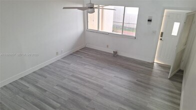 2831 Pierce St in Hollywood, FL - Building Photo - Building Photo