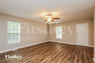 123 Mills Valley Dr in Mooresville, NC - Building Photo - Building Photo