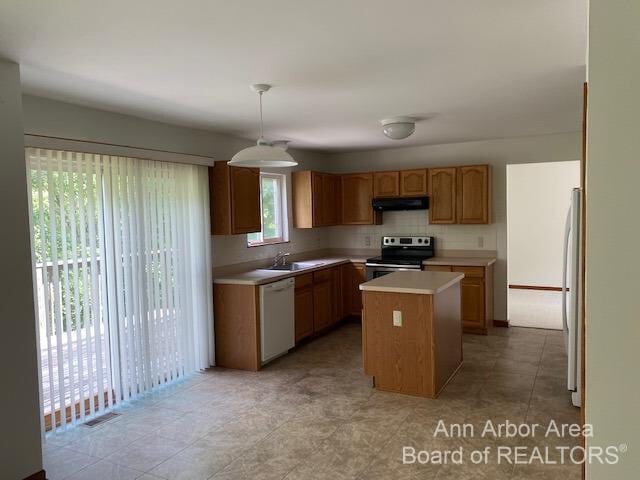 3144 Dunwoodie Rd in Ann Arbor, MI - Building Photo - Building Photo
